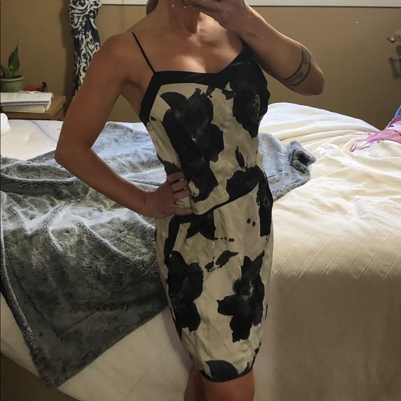 Club Monaco silk dress!! SOLD - Picture 1 of 8